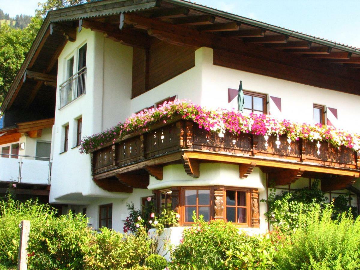 Appartement Lotte Familie Gruenberger Brixen im Thale Kültér fotó